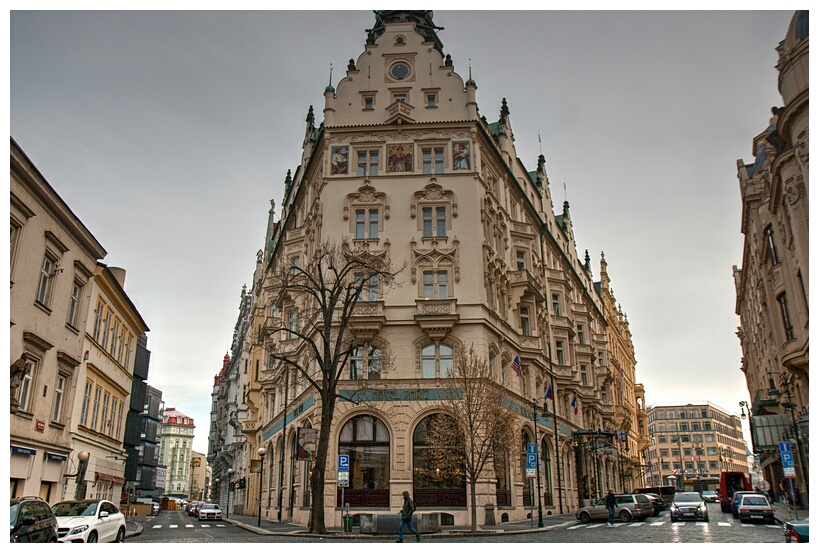Hotel Pariz