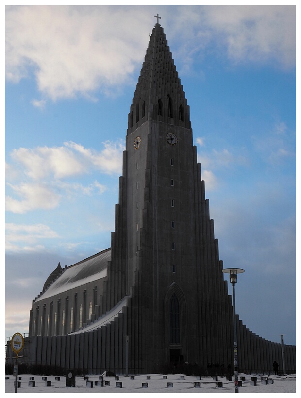 Hallgrims Church