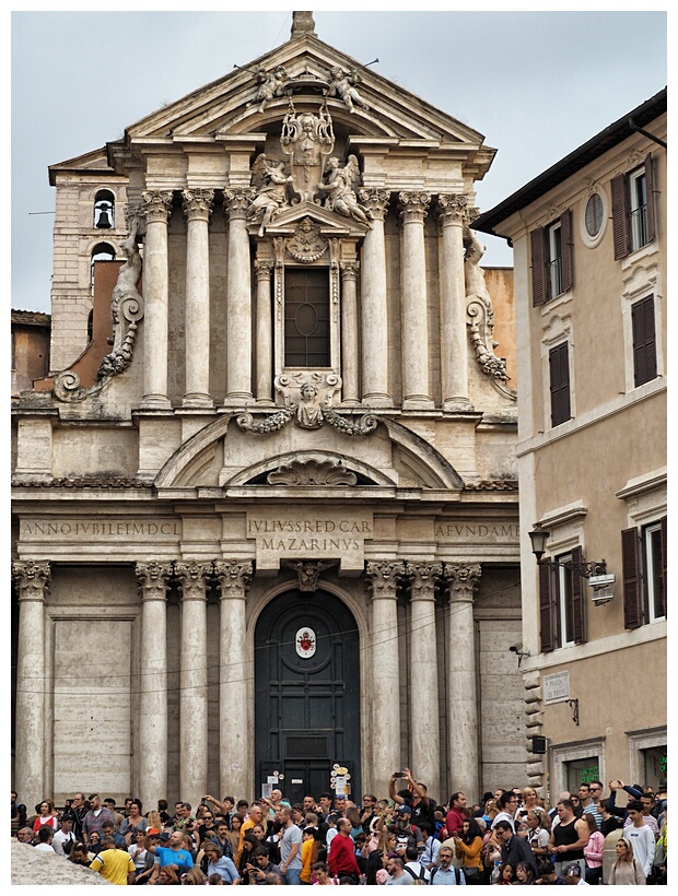 Trevi Fountain