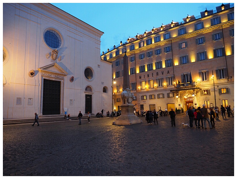 Piazza della Minerva