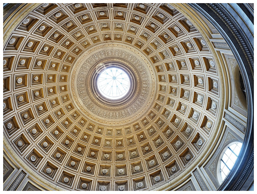 Round Hall