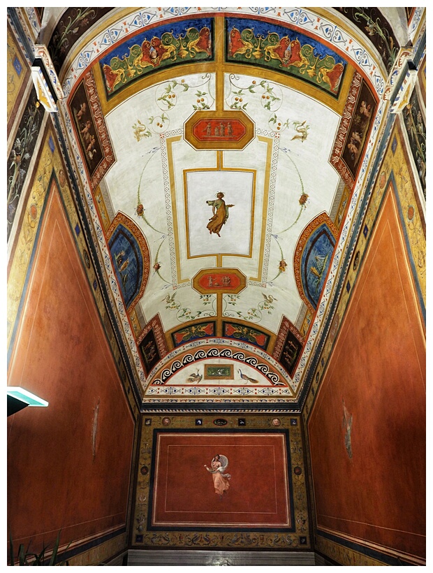 Poempeian Hall