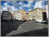 Piazza Farnese