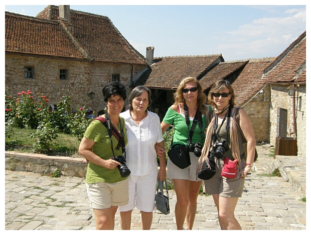 Toursits in Rasnov