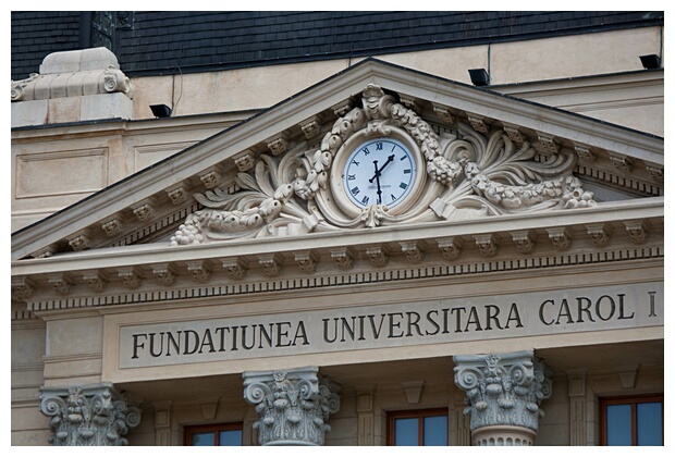 Central University Library