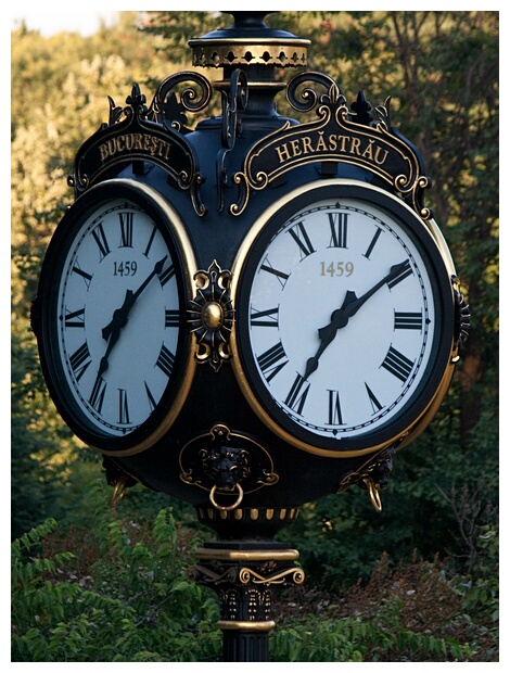 Herastrau Park Clock