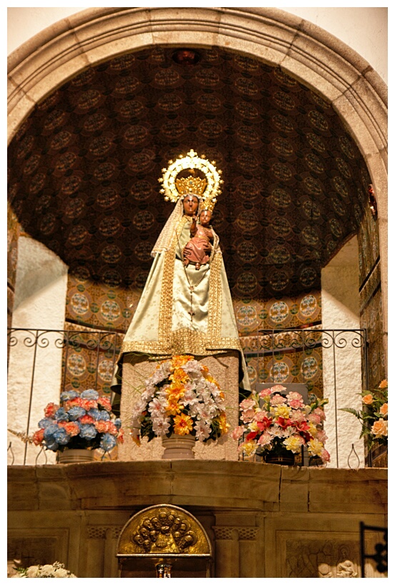 Virgen Negra