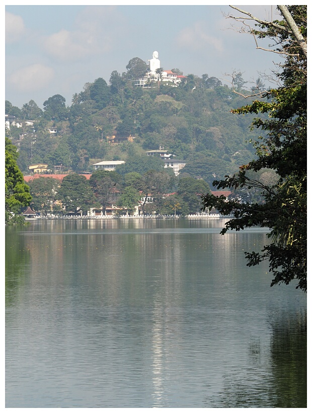 Kandy Lake