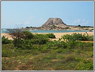 Patanangala Rock and Beach