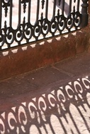 Sombras de Hierro Forjado