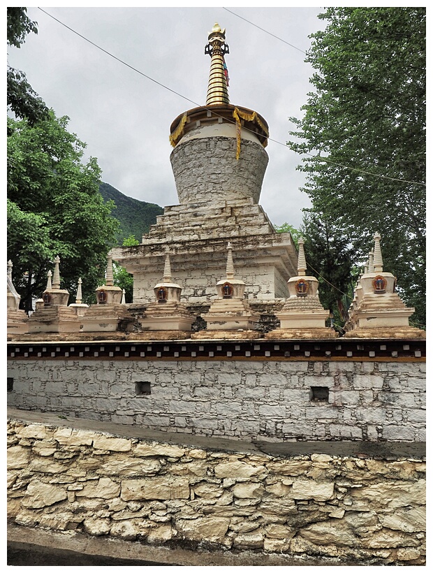 Zhonglu Village