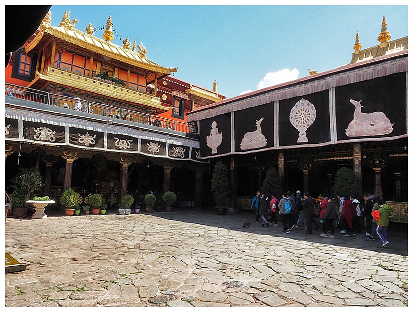 Jokhang Courtyard