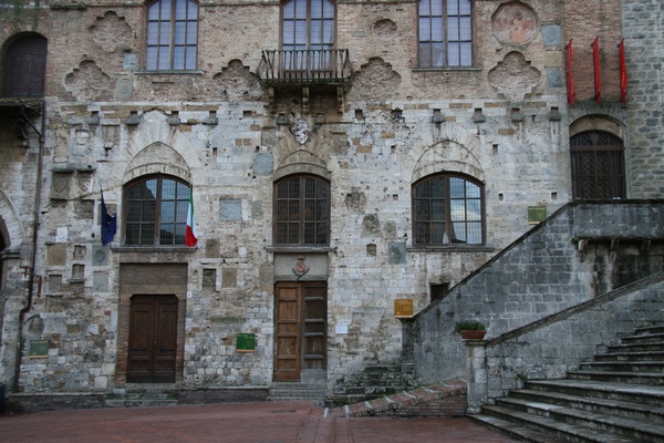 Palazzo del Popolo