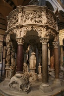 Plpito de la Catedral