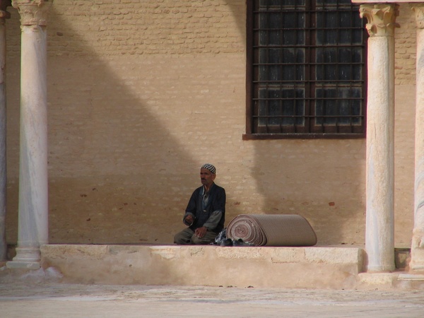 Rezando en la mezquita