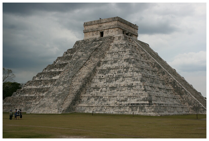 El Castillo