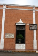 Hotel Colonial