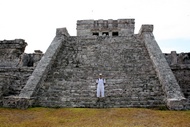 El Castillo