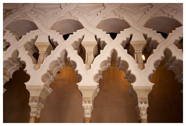 Arcos Entrecruzados
